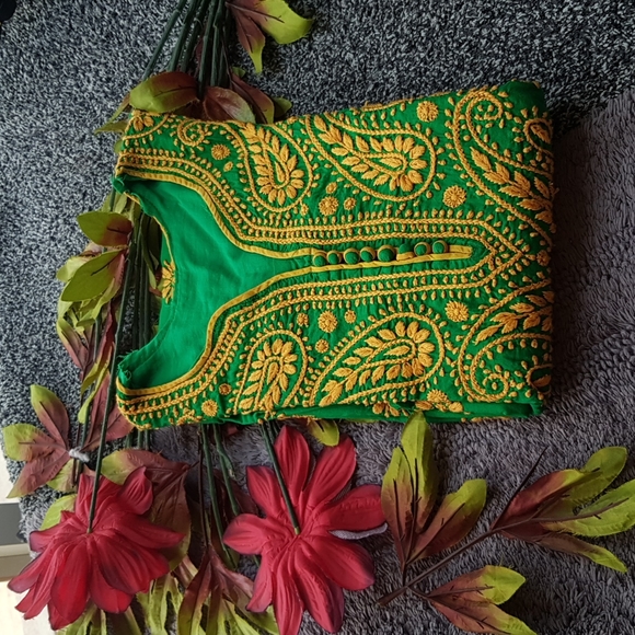 💃 Hand embroidered green cotton Lucknowi chikan kari kurta